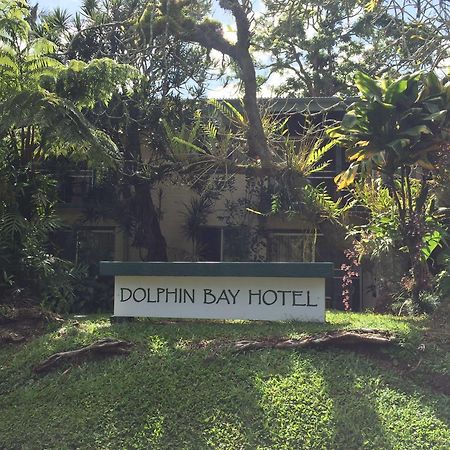 Dolphin Bay Hotel Hilo Exterior foto